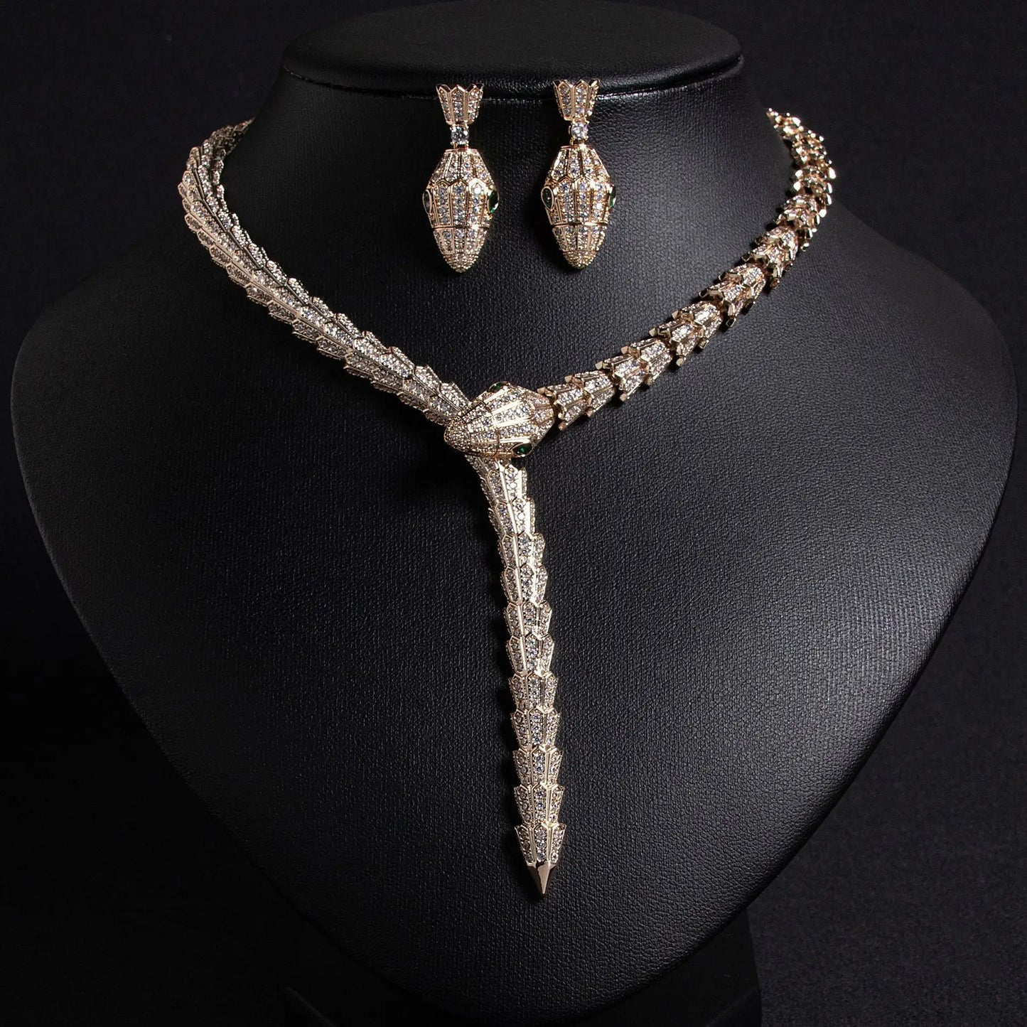 Fashion Micro Zircon Serpentine Snake Necklace And Earring Jewelry Set for Women Elegant Banquet High Spirit Accessory Combo