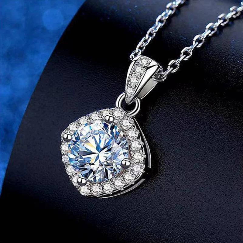 S925 Sterling Silver High Jewellery 100% Moissanite Pendant Necklace D Colour with GRA Certificate for Ladies' Wedding, Party