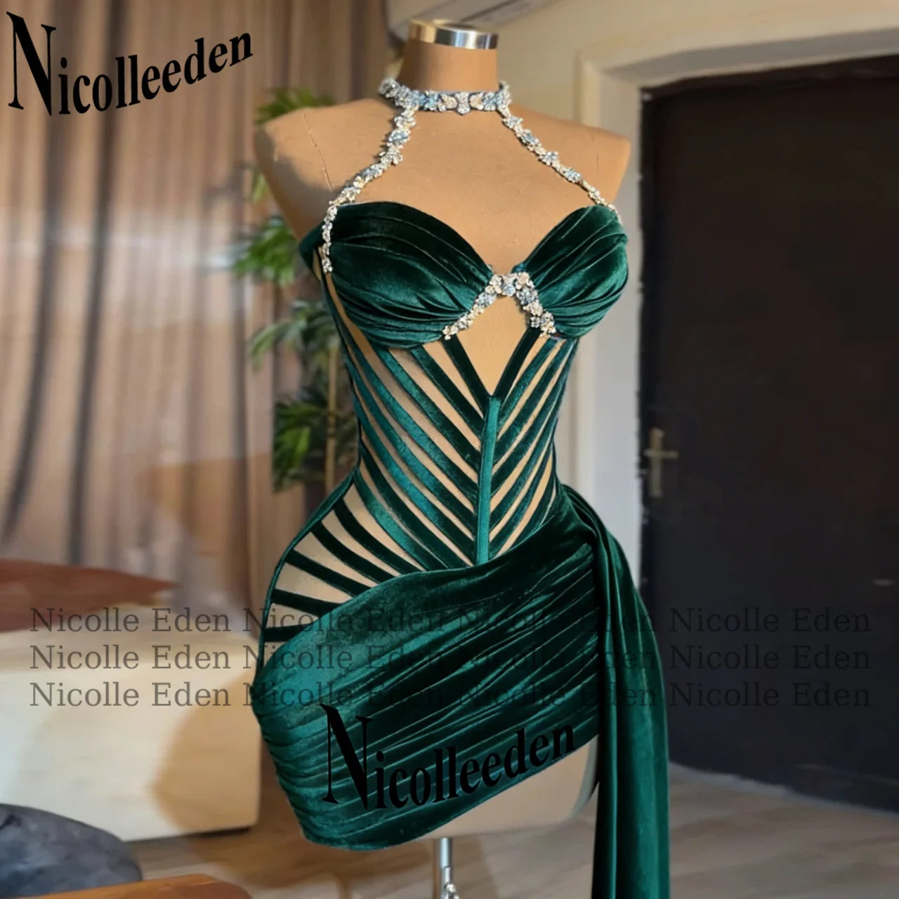Nicolle Elegant Pleats Cocktail Dresses for Women Rhinestones Halter Sleeveless Party Gowns Vestidos De Festa Customized