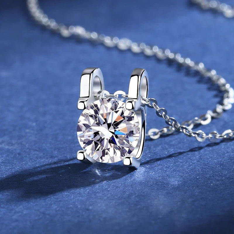 Silver 925 4 prong Moissanite Pendant Necklace For Women Trendy Design D Color VVS Pass Diamond Test Jewelry with box GRA