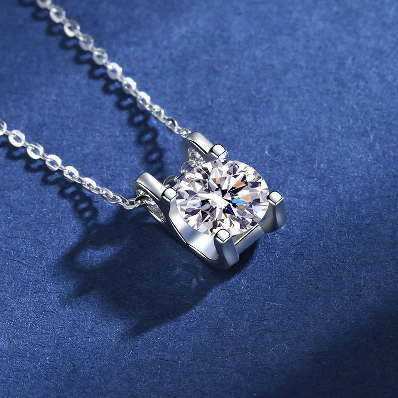 Silver 925 4 prong Moissanite Pendant Necklace For Women Trendy Design D Color VVS Pass Diamond Test Jewelry with box GRA