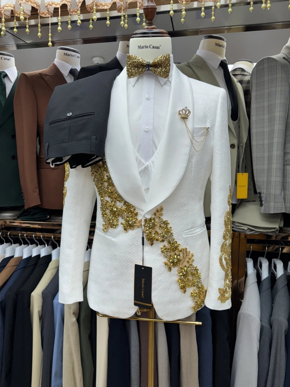 New Arrival Golden Beaded Men's Suits 3 Pieces Wedding Groom Sets Ellegant Jacquard Suit Set For Men Banquet Party Tuxedo