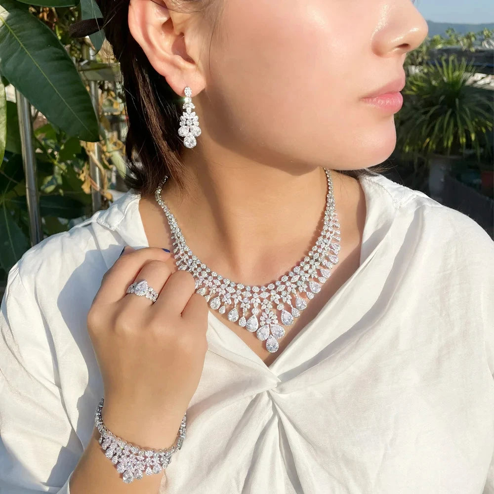 2025 Zircon Super Deluxe Tassel Water Drop Big Wedding Bridal Necklace Earrings 4 Pieces Nigerian Dubai Women's Jewelry Set