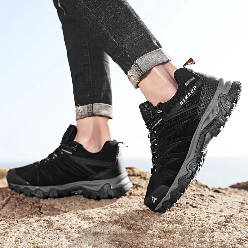 HIKEUP High Quality Leather Hiking Shoes Durable Outdoor Sport Men Trekking Leather Shoes Lace-Up Climbing Hunting Sneakers